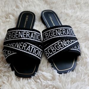 BCBGeneration flats